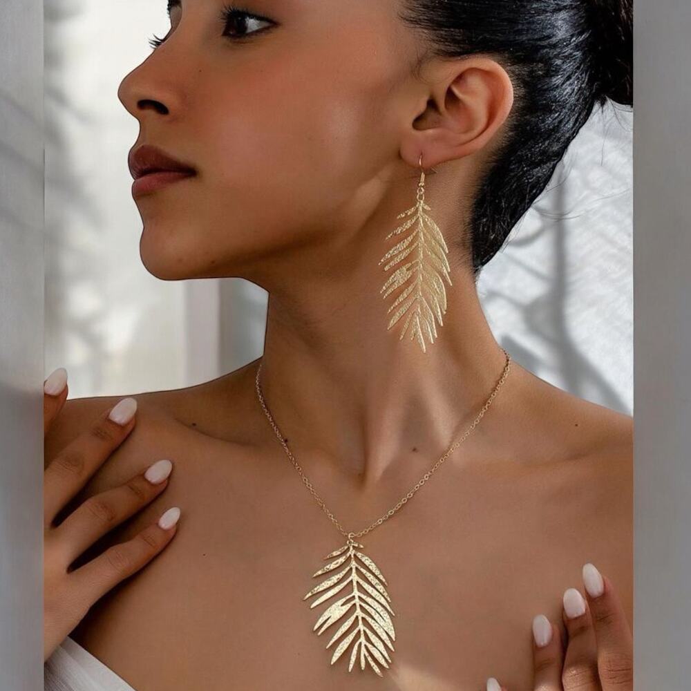 Set 3 Pcs Hollow Out Leaf Pendant Necklace & Earrings, Elegant Vintage Style